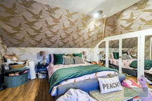 Photo 11- click for photo gallery